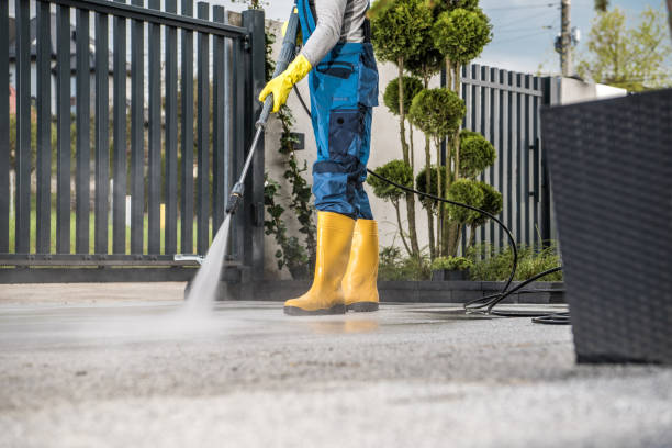 Fence Pressure Washing in Milan, MO